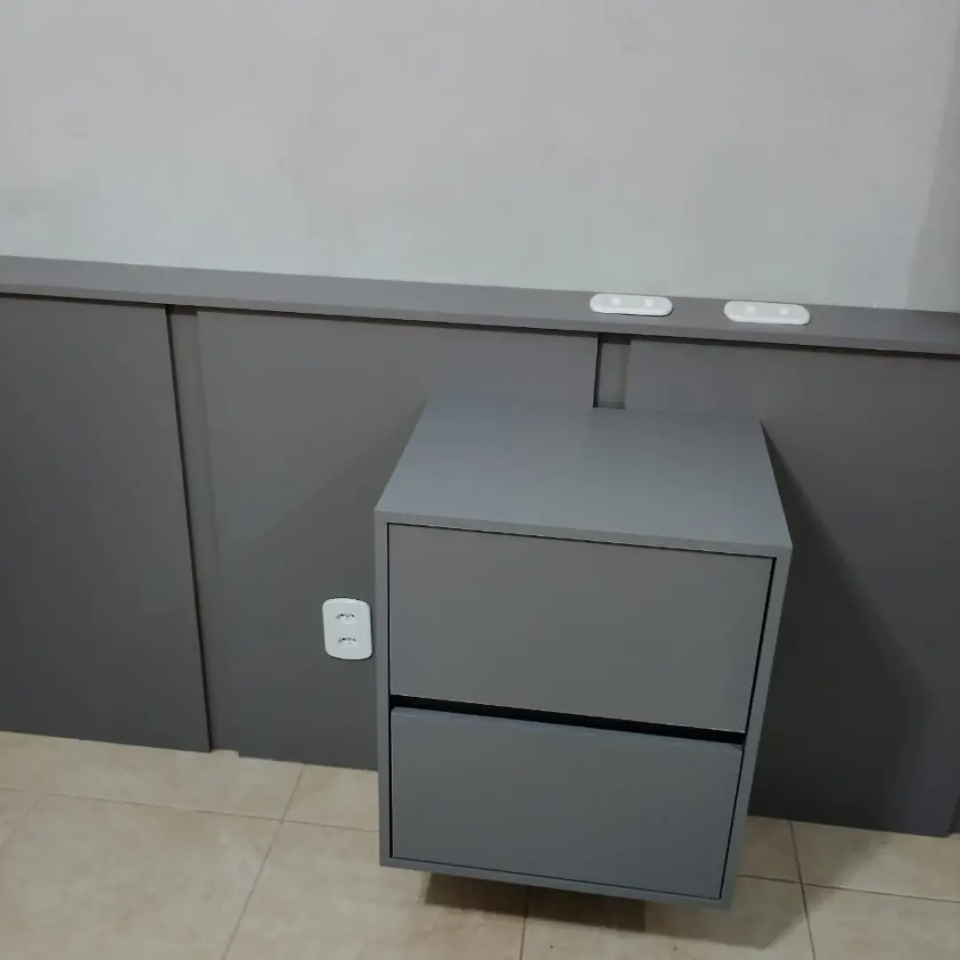 Mesa de Jantar com Cadeiras